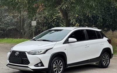 Toyota Yaris XP150 рестайлинг, 2022 год, 1 450 000 рублей, 1 фотография