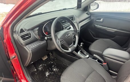 KIA Rio III рестайлинг, 2015 год, 1 040 000 рублей, 10 фотография