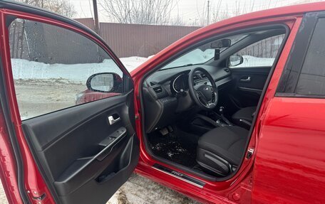 KIA Rio III рестайлинг, 2015 год, 1 040 000 рублей, 9 фотография