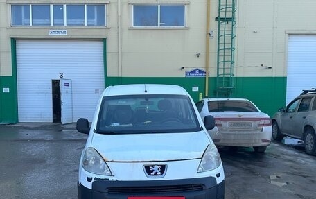 Peugeot Partner II рестайлинг 2, 2008 год, 500 000 рублей, 2 фотография