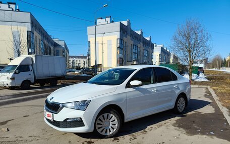 Skoda Rapid II, 2020 год, 1 695 000 рублей, 2 фотография