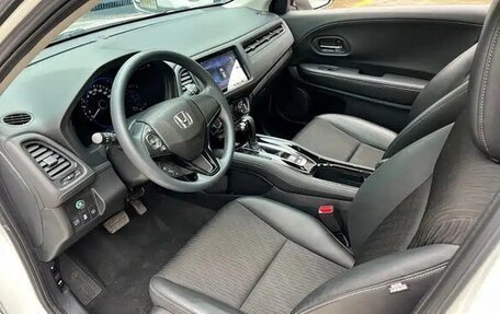 Honda Vezel, 2022 год, 1 460 004 рублей, 10 фотография