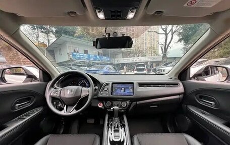 Honda Vezel, 2022 год, 1 460 004 рублей, 9 фотография