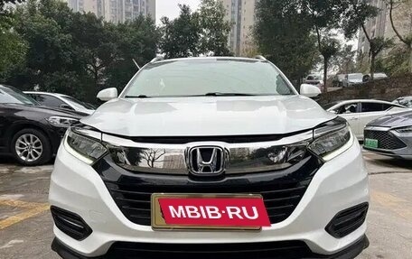 Honda Vezel, 2022 год, 1 460 004 рублей, 2 фотография