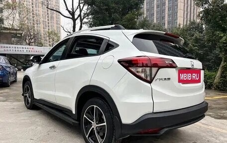 Honda Vezel, 2022 год, 1 460 004 рублей, 7 фотография