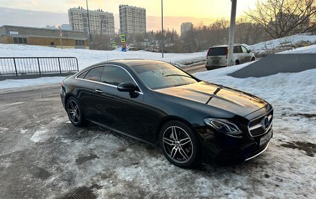 Mercedes-Benz E-Класс, 2019 год, 4 850 000 рублей, 3 фотография