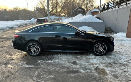 Mercedes-Benz E-Класс, 2019 год, 4 850 000 рублей, 4 фотография