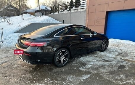 Mercedes-Benz E-Класс, 2019 год, 4 850 000 рублей, 5 фотография