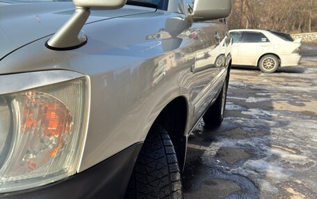 Toyota Kluger I, 2003 год, 1 300 000 рублей, 6 фотография