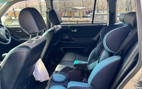 Toyota Kluger I, 2003 год, 1 300 000 рублей, 14 фотография