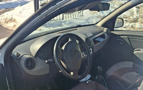 Renault Sandero I, 2010 год, 400 000 рублей, 3 фотография