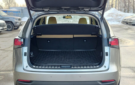 Lexus NX I, 2015 год, 2 820 000 рублей, 10 фотография