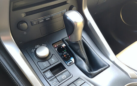 Lexus NX I, 2015 год, 2 820 000 рублей, 19 фотография