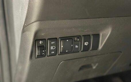 Nissan X-Trail, 2005 год, 750 000 рублей, 15 фотография