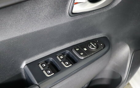 KIA Rio IV, 2021 год, 1 299 990 рублей, 14 фотография