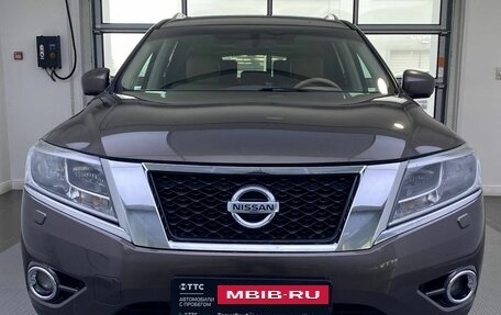 Nissan Pathfinder, 2014 год, 1 839 000 рублей, 2 фотография