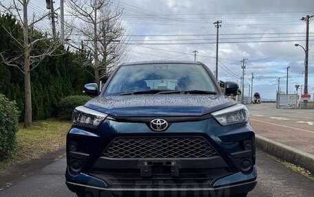 Toyota Raize I, 2022 год, 1 250 000 рублей, 1 фотография