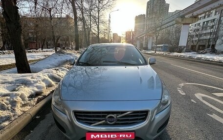 Volvo S60 III, 2011 год, 900 000 рублей, 4 фотография