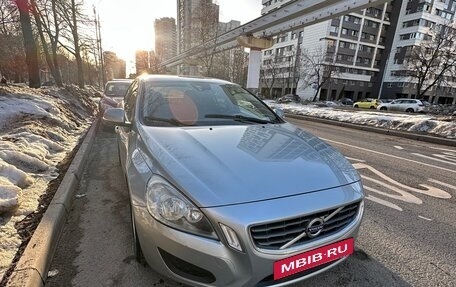 Volvo S60 III, 2011 год, 900 000 рублей, 3 фотография