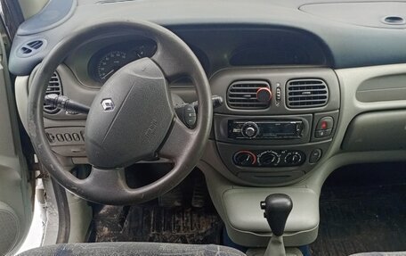 Renault Scenic III, 2001 год, 275 000 рублей, 5 фотография