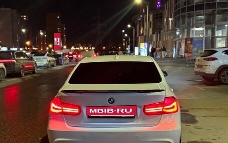 BMW 3 серия, 2018 год, 2 850 000 рублей, 4 фотография