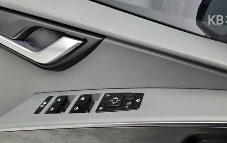 KIA Niro, 2022 год, 1 790 000 рублей, 8 фотография