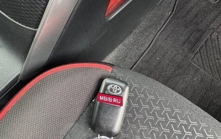 Toyota Raize I, 2022 год, 1 250 000 рублей, 15 фотография