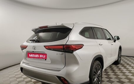 Toyota Highlander, 2025 год, 6 150 000 рублей, 5 фотография