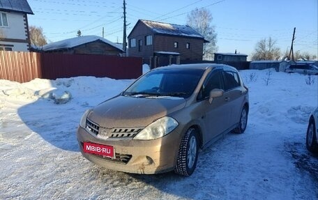 Nissan Tiida, 2010 год, 850 000 рублей, 1 фотография
