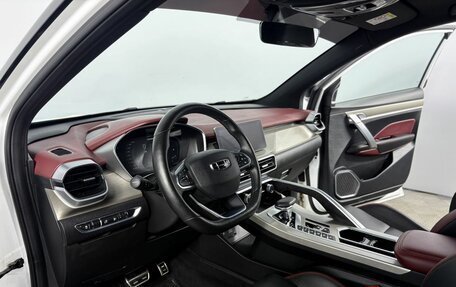 Geely Coolray I, 2022 год, 1 900 000 рублей, 12 фотография