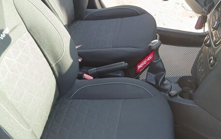 Renault Sandero II рестайлинг, 2015 год, 980 000 рублей, 25 фотография