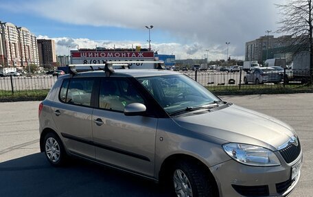 Skoda Fabia II, 2011 год, 450 000 рублей, 3 фотография