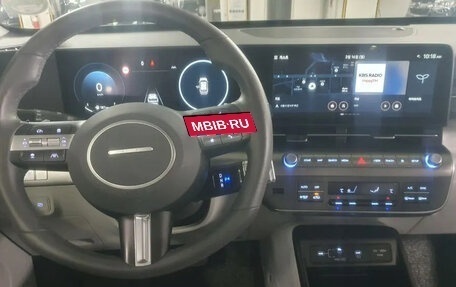 Hyundai Kona, 2023 год, 1 780 777 рублей, 9 фотография