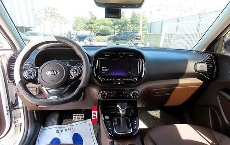 KIA Soul III, 2022 год, 1 590 000 рублей, 5 фотография