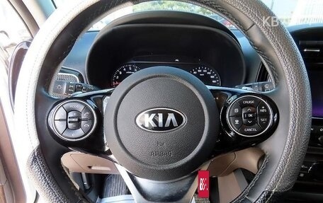 KIA Soul III, 2022 год, 1 590 000 рублей, 10 фотография