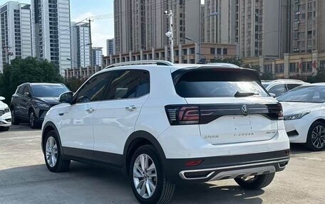 Volkswagen T-Cross I, 2022 год, 1 700 000 рублей, 4 фотография