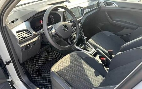 Volkswagen T-Cross I, 2022 год, 1 700 000 рублей, 10 фотография