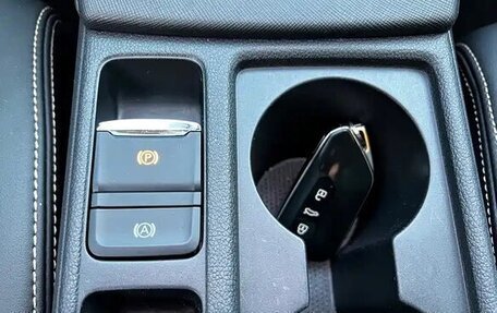 Skoda Octavia IV, 2022 год, 1 750 004 рублей, 21 фотография