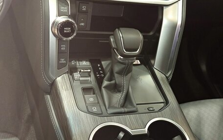 Toyota Land Cruiser, 2026 год, 17 950 000 рублей, 13 фотография