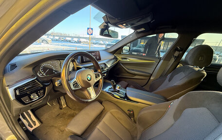 BMW 5 серия, 2020 год, 4 900 000 рублей, 20 фотография