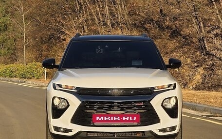 Chevrolet TrailBlazer, 2023 год, 1 850 333 рублей, 2 фотография