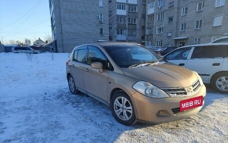 Nissan Tiida, 2010 год, 850 000 рублей, 3 фотография