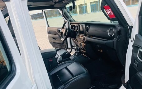 Jeep Wrangler, 2020 год, 4 950 000 рублей, 11 фотография