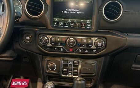 Jeep Wrangler, 2020 год, 4 950 000 рублей, 13 фотография