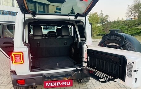 Jeep Wrangler, 2020 год, 4 950 000 рублей, 10 фотография