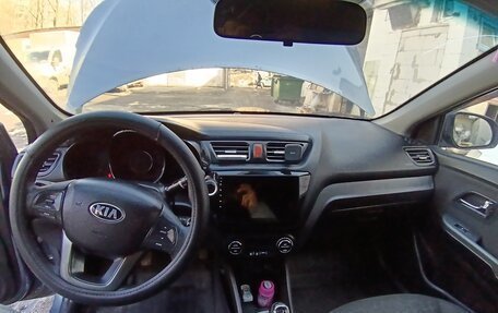 KIA Rio III рестайлинг, 2013 год, 650 000 рублей, 10 фотография