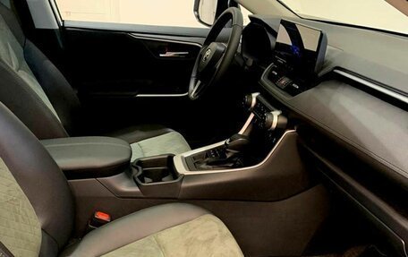 Toyota RAV4, 2025 год, 4 540 000 рублей, 8 фотография