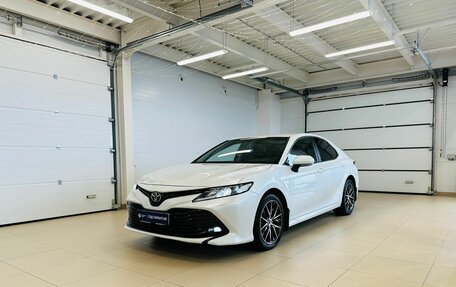 Toyota Camry, 2019 год, 2 849 900 рублей, 2 фотография