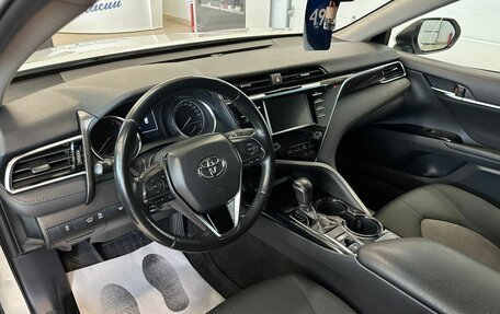 Toyota Camry, 2019 год, 2 849 900 рублей, 10 фотография