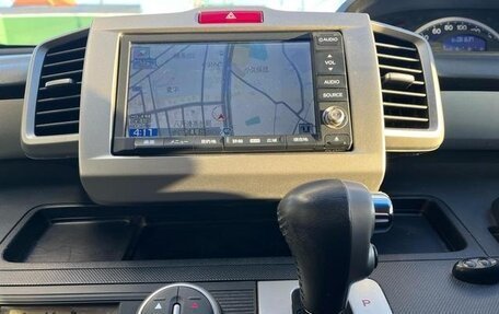 Honda Freed I, 2014 год, 1 030 444 рублей, 24 фотография